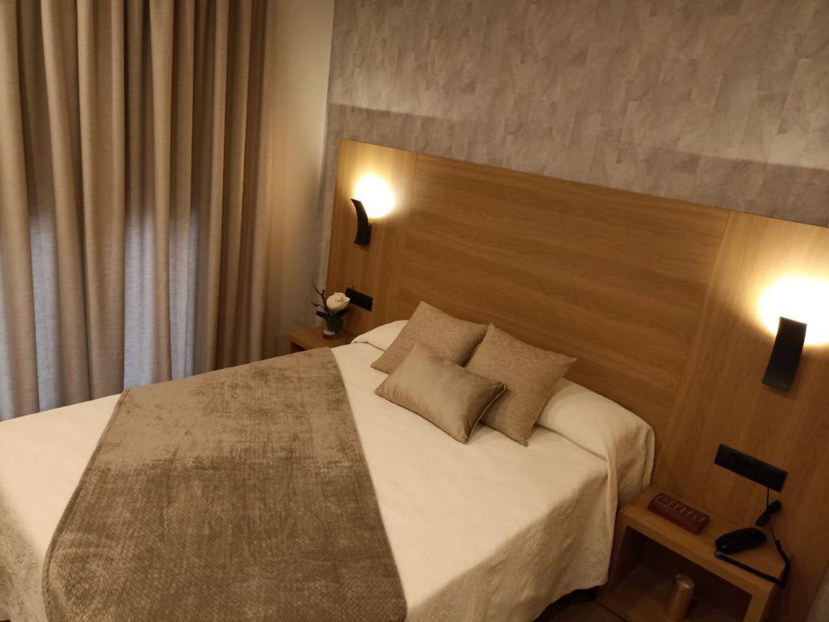 Praza Camelias Hotel Sarria Buitenkant foto