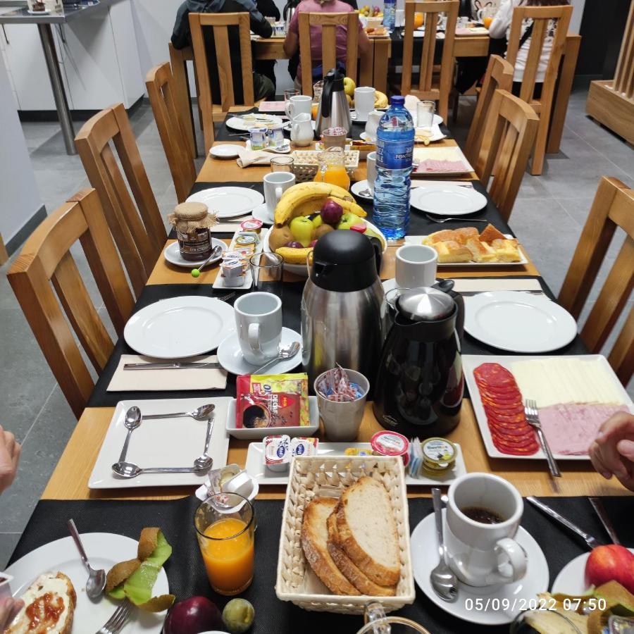 Praza Camelias Hotel Sarria Buitenkant foto