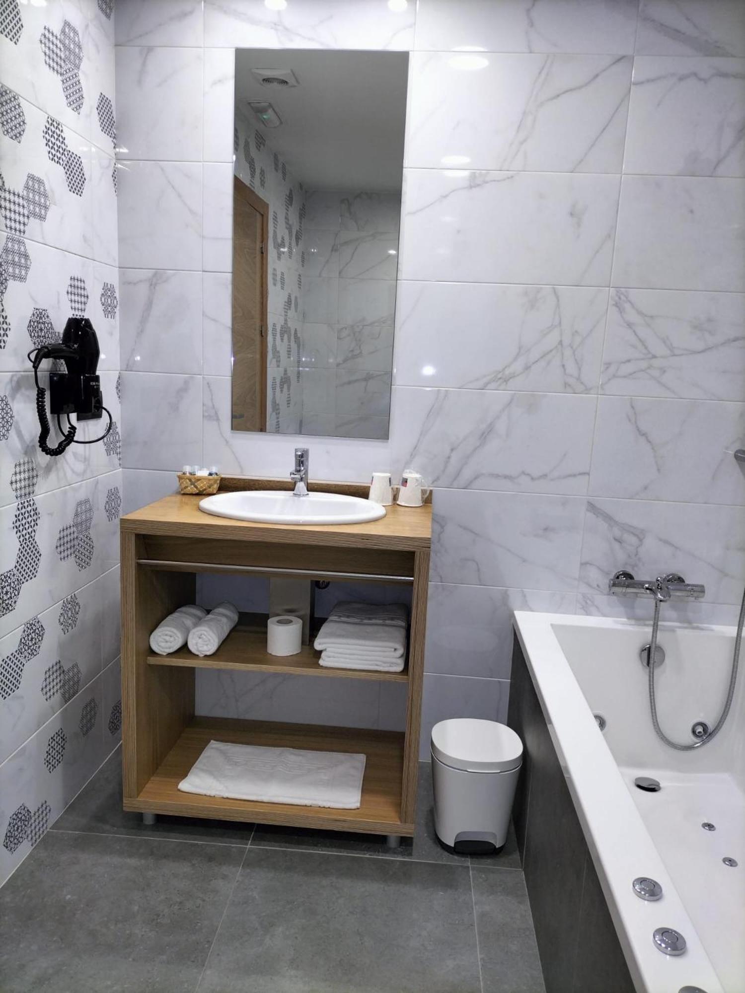 Praza Camelias Hotel Sarria Buitenkant foto